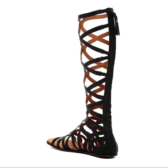 Gentle Souls Black Gladiator Sandals - Size 7.5 - Picture 2 of 14